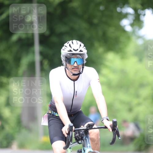 15.06.2025 - 7 Türme Triathlon Yannick Fuchs http://msf.ph/oto/8024487 15.06.2025 13:37:28 Radfahren 237, 522 meine-sportfotos.de