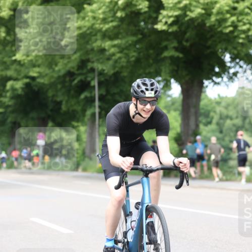 15.06.2025 - 7 Türme Triathlon Yannick Fuchs http://msf.ph/oto/8024538 15.06.2025 13:37:34 Radfahren 522 meine-sportfotos.de