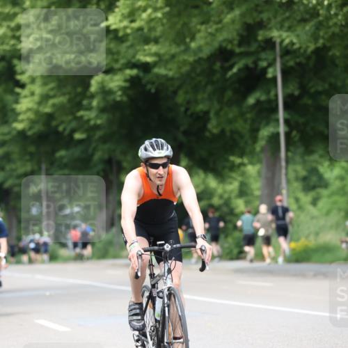 15.06.2025 - 7 Türme Triathlon Yannick Fuchs http://msf.ph/oto/8024605 15.06.2025 13:37:40 Radfahren 427, 587 meine-sportfotos.de