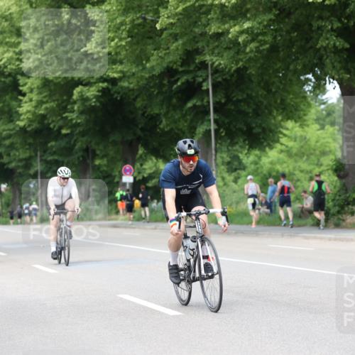15.06.2025 - 7 Türme Triathlon Yannick Fuchs http://msf.ph/oto/8024627 15.06.2025 13:37:41 Radfahren 427, 587 meine-sportfotos.de