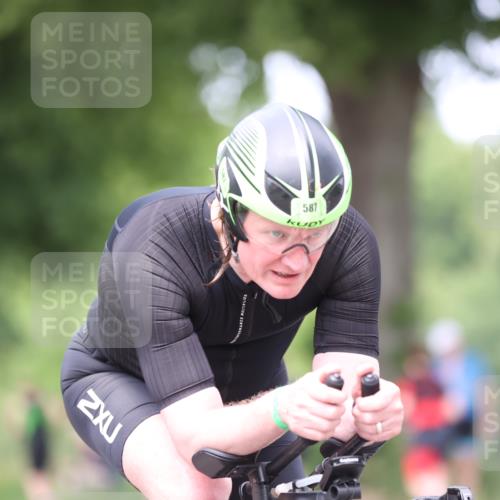 15.06.2025 - 7 Türme Triathlon Yannick Fuchs http://msf.ph/oto/8024662 15.06.2025 13:37:44 Radfahren 427, 587 meine-sportfotos.de