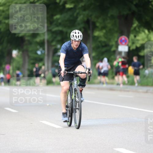15.06.2025 - 7 Türme Triathlon Yannick Fuchs http://msf.ph/oto/8024688 15.06.2025 13:37:54 Radfahren 972 meine-sportfotos.de