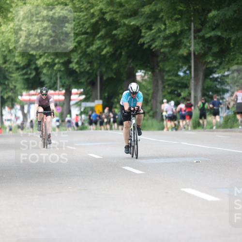 15.06.2025 - 7 Türme Triathlon Yannick Fuchs http://msf.ph/oto/8024777 15.06.2025 13:38:07 Radfahren 544, 812 meine-sportfotos.de