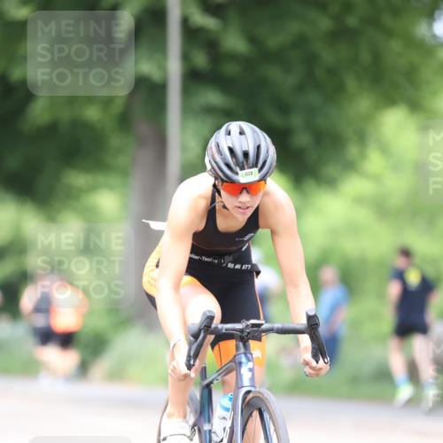 15.06.2025 - 7 Türme Triathlon Yannick Fuchs http://msf.ph/oto/8025029 15.06.2025 13:38:45 Radfahren 303, 1130 meine-sportfotos.de