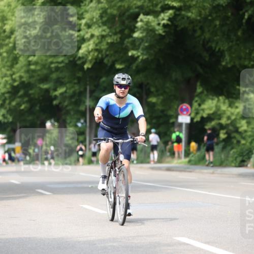 15.06.2025 - 7 Türme Triathlon Yannick Fuchs http://msf.ph/oto/8025063 15.06.2025 13:38:55 Radfahren 1054 meine-sportfotos.de