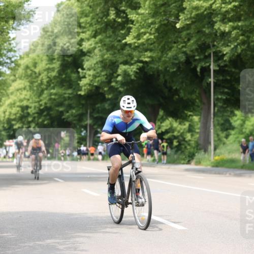 15.06.2025 - 7 Türme Triathlon Yannick Fuchs http://msf.ph/oto/8025089 15.06.2025 13:39:02 Radfahren  meine-sportfotos.de