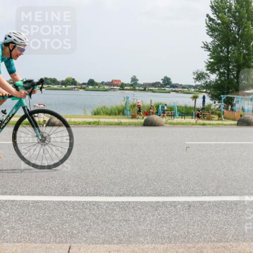 21.06.2025 - 27. Vierlanden-Triathlon H.Heesch http://msf.ph/oto/8025242 15.06.2025 12:06:05 Radfahren 207, 676 meine-sportfotos.de