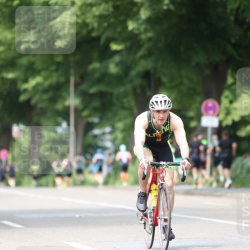 15.06.2025 - 7 Türme Triathlon Yannick Fuchs http://msf.ph/oto/8025297 15.06.2025 13:39:25 Radfahren 271, 1157 meine-sportfotos.de