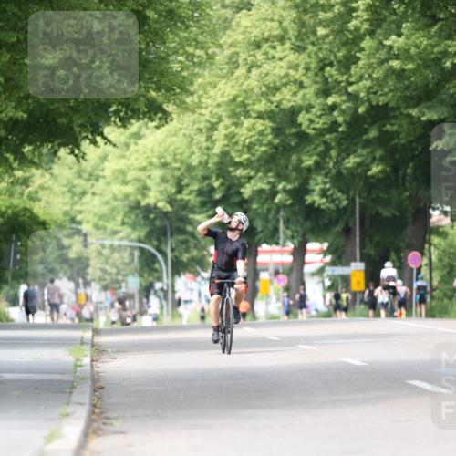15.06.2025 - 7 Türme Triathlon Yannick Fuchs http://msf.ph/oto/8025383 15.06.2025 13:39:40 Radfahren 409, 1085 meine-sportfotos.de