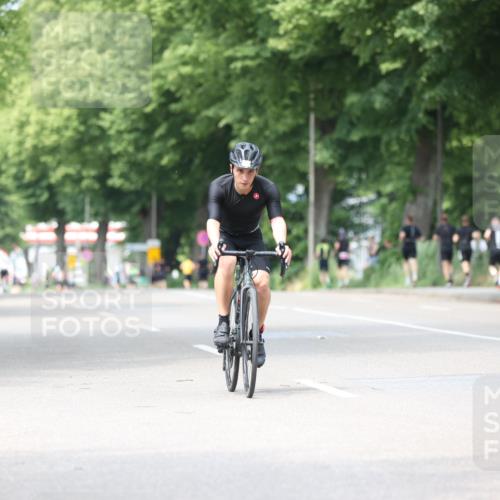 15.06.2025 - 7 Türme Triathlon Yannick Fuchs http://msf.ph/oto/8025477 15.06.2025 13:39:54 Radfahren 875 meine-sportfotos.de