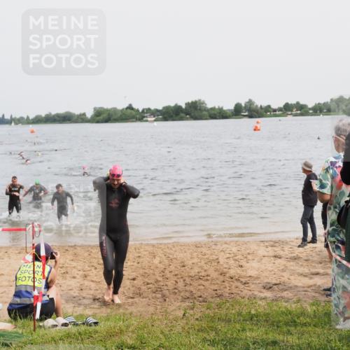 21.06.2025 - 27. Vierlanden-Triathlon MichiJ http://msf.ph/oto/8025584 15.06.2026 10:56:49 Schwimmen 642, 651, 688, 691, 755 meine-sportfotos.de