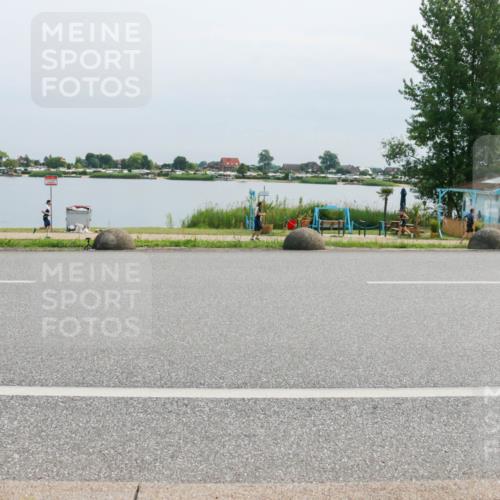 21.06.2025 - 27. Vierlanden-Triathlon H.Heesch http://msf.ph/oto/8025617 15.06.2025 11:17:11 Radfahren  meine-sportfotos.de