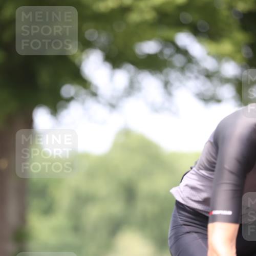 15.06.2025 - 7 Türme Triathlon Yannick Fuchs http://msf.ph/oto/8025643 15.06.2025 13:40:23 Radfahren 757, 1005 meine-sportfotos.de
