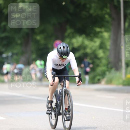 15.06.2025 - 7 Türme Triathlon Yannick Fuchs http://msf.ph/oto/8025649 15.06.2025 13:40:24 Radfahren 757, 1005 meine-sportfotos.de