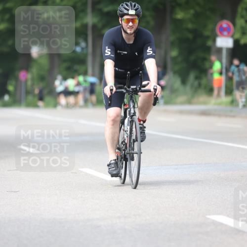 15.06.2025 - 7 Türme Triathlon Yannick Fuchs http://msf.ph/oto/8025684 15.06.2025 13:40:32 Radfahren 1025 meine-sportfotos.de