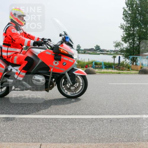 15.06.2025 - 27. Vierlanden-Triathlon H.Heesch http://msf.ph/oto/8026181 15.06.2025 10:27:33 Radfahren 165, 492, 522, 628 meine-sportfotos.de