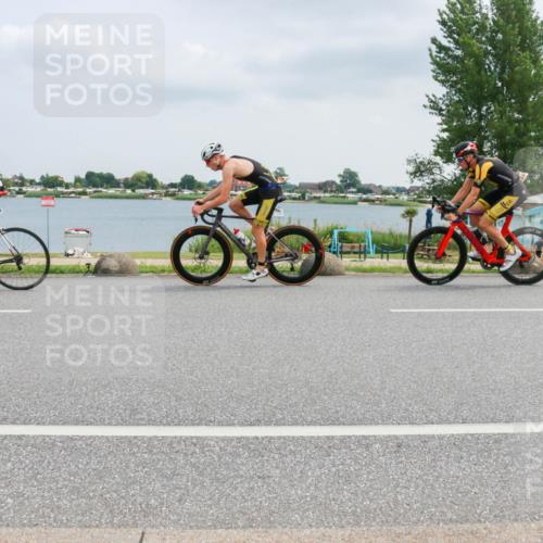 21.06.2025 - 27. Vierlanden-Triathlon H.Heesch http://msf.ph/oto/8026533 15.06.2025 12:13:26 Radfahren 1034, 1035, 1036, 1037, 1038 meine-sportfotos.de