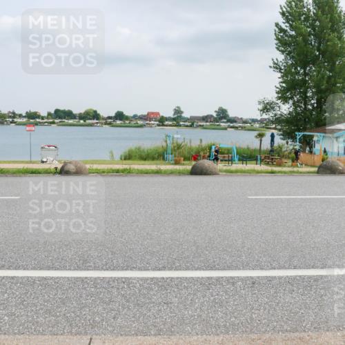 21.06.2025 - 27. Vierlanden-Triathlon H.Heesch http://msf.ph/oto/8026556 15.06.2025 12:13:27 Radfahren 1034, 1035, 1036, 1037, 1038 meine-sportfotos.de