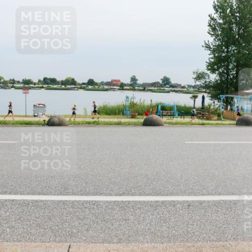 21.06.2025 - 27. Vierlanden-Triathlon H.Heesch http://msf.ph/oto/8026699 15.06.2025 11:18:55 Radfahren 152, 745, 754, 863 meine-sportfotos.de