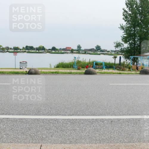 21.06.2025 - 27. Vierlanden-Triathlon H.Heesch http://msf.ph/oto/8026787 15.06.2025 11:19:29 Radfahren 172, 784, 786 meine-sportfotos.de
