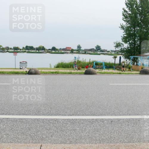 21.06.2025 - 27. Vierlanden-Triathlon H.Heesch http://msf.ph/oto/8026869 15.06.2025 11:19:41 Radfahren 205, 835 meine-sportfotos.de
