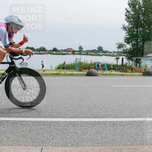 21.06.2025 - 27. Vierlanden-Triathlon H.Heesch http://msf.ph/oto/8026875 15.06.2025 11:19:47 Radfahren 196, 835 meine-sportfotos.de