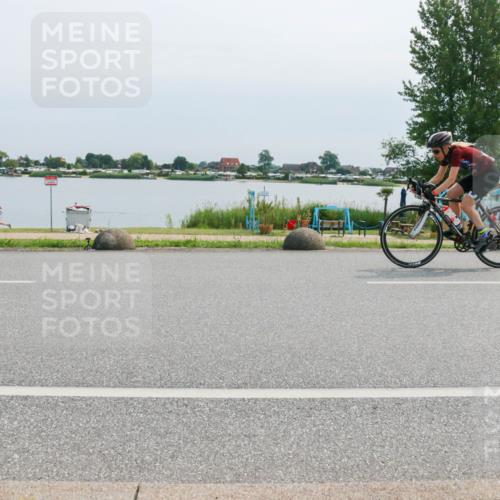 21.06.2025 - 27. Vierlanden-Triathlon H.Heesch http://msf.ph/oto/8027180 15.06.2025 11:20:52 Radfahren 237, 952, 958, 962, 966 meine-sportfotos.de