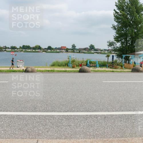 21.06.2025 - 27. Vierlanden-Triathlon H.Heesch http://msf.ph/oto/8027286 15.06.2025 12:19:37 Radfahren 637, 646, 647, 855, 953 meine-sportfotos.de