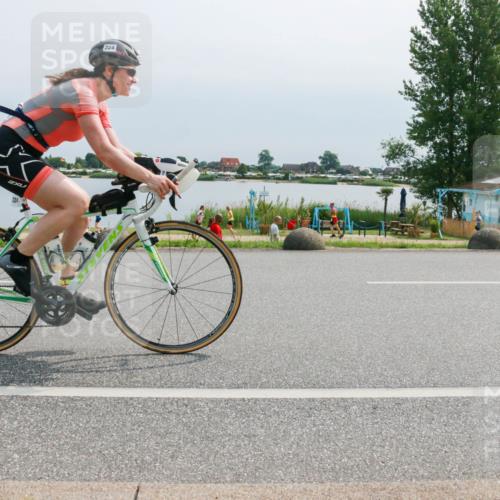 21.06.2025 - 27. Vierlanden-Triathlon H.Heesch http://msf.ph/oto/8027682 15.06.2025 11:22:09 Radfahren 224, 653 meine-sportfotos.de
