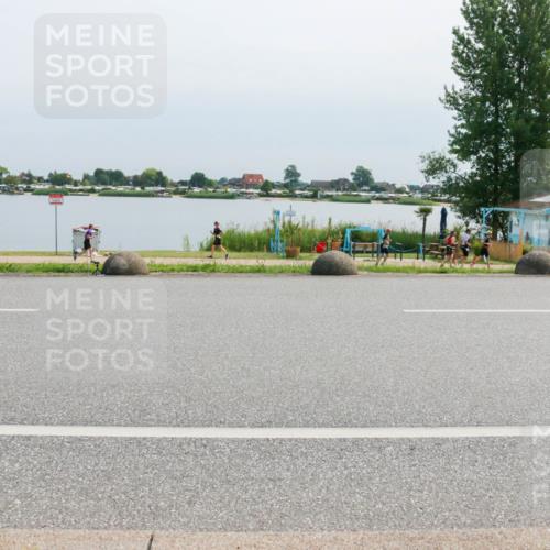 21.06.2025 - 27. Vierlanden-Triathlon H.Heesch http://msf.ph/oto/8027703 15.06.2025 11:22:22 Radfahren 19, 207, 767 meine-sportfotos.de