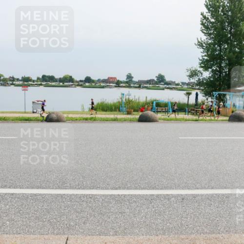 21.06.2025 - 27. Vierlanden-Triathlon H.Heesch http://msf.ph/oto/8027704 15.06.2025 11:22:22 Radfahren 19, 207, 767 meine-sportfotos.de