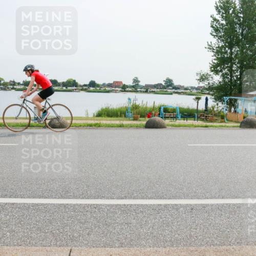 15.06.2025 - 27. Vierlanden-Triathlon H.Heesch http://msf.ph/oto/8027720 15.06.2025 10:28:34 Radfahren 138, 519, 532, 535 meine-sportfotos.de