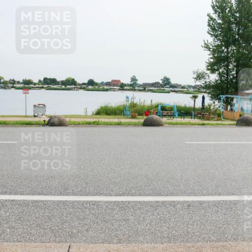 15.06.2025 - 27. Vierlanden-Triathlon H.Heesch http://msf.ph/oto/8027905 15.06.2025 10:28:39 Radfahren 138, 532, 535, 569 meine-sportfotos.de