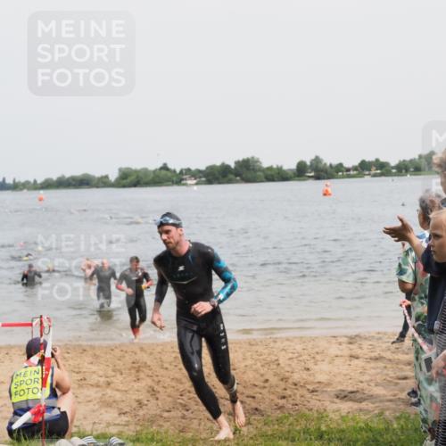21.06.2025 - 27. Vierlanden-Triathlon MichiJ http://msf.ph/oto/8027930 15.06.2026 10:58:23 Schwimmen 643, 710, 741, 769 meine-sportfotos.de