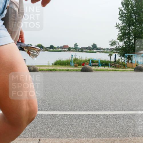 15.06.2025 - 27. Vierlanden-Triathlon H.Heesch http://msf.ph/oto/8028338 15.06.2025 10:28:53 Radfahren 26, 71, 200 meine-sportfotos.de