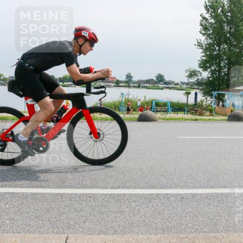 21.06.2025 - 27. Vierlanden-Triathlon H.Heesch http://msf.ph/oto/8028812 15.06.2025 11:25:31 Radfahren 143, 169, 233, 792, 888 meine-sportfotos.de