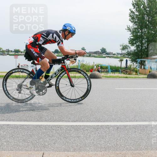 21.06.2025 - 27. Vierlanden-Triathlon H.Heesch http://msf.ph/oto/8028824 15.06.2025 11:25:32 Radfahren 143, 169, 233, 792, 888 meine-sportfotos.de