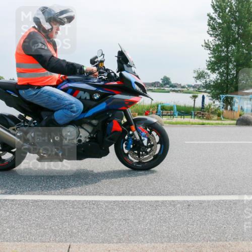 21.06.2025 - 27. Vierlanden-Triathlon H.Heesch http://msf.ph/oto/8029509 15.06.2025 11:28:19 Radfahren  meine-sportfotos.de
