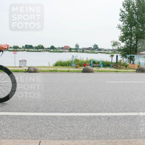 15.06.2025 - 27. Vierlanden-Triathlon H.Heesch http://msf.ph/oto/8029846 15.06.2025 10:31:34 Radfahren 191, 231 meine-sportfotos.de