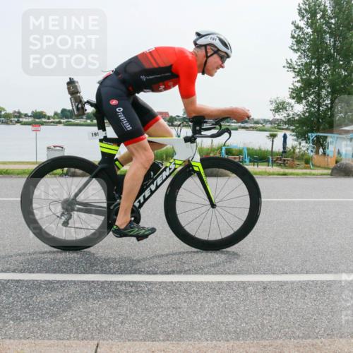 15.06.2025 - 27. Vierlanden-Triathlon H.Heesch http://msf.ph/oto/8029851 15.06.2025 10:31:34 Radfahren 191, 231 meine-sportfotos.de