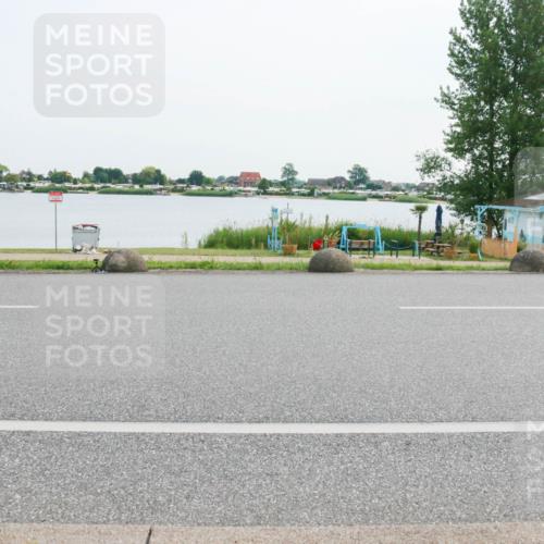15.06.2025 - 27. Vierlanden-Triathlon H.Heesch http://msf.ph/oto/8029859 15.06.2025 10:31:44 Radfahren 129 meine-sportfotos.de