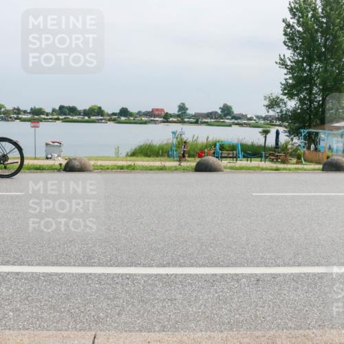 21.06.2025 - 27. Vierlanden-Triathlon H.Heesch http://msf.ph/oto/8030779 15.06.2025 11:31:34 Radfahren 652, 759, 838 meine-sportfotos.de