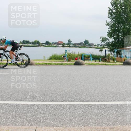 21.06.2025 - 27. Vierlanden-Triathlon H.Heesch http://msf.ph/oto/8030863 15.06.2025 11:31:51 Radfahren 113, 252, 913 meine-sportfotos.de