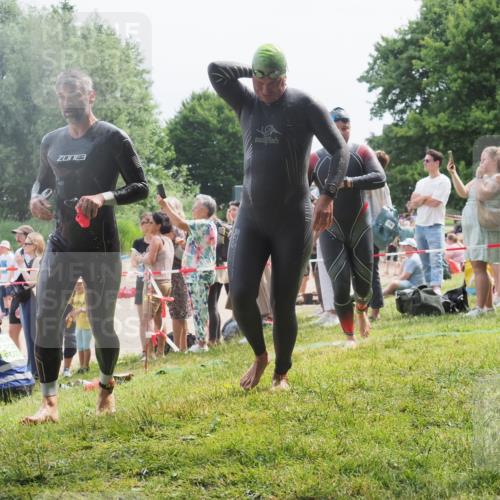 15.06.2025 - 27. Vierlanden-Triathlon KatJ http://msf.ph/oto/8030875 15.06.2025 11:08:34 Schwimmen 719, 750, 820, 835, 836, 845, 863 meine-sportfotos.de