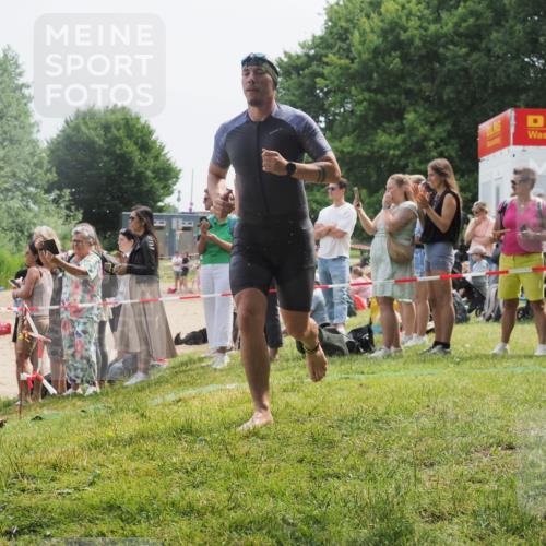 15.06.2025 - 27. Vierlanden-Triathlon KatJ http://msf.ph/oto/8030989 15.06.2025 11:08:43 Schwimmen 671, 703, 719, 720, 750, 863 meine-sportfotos.de