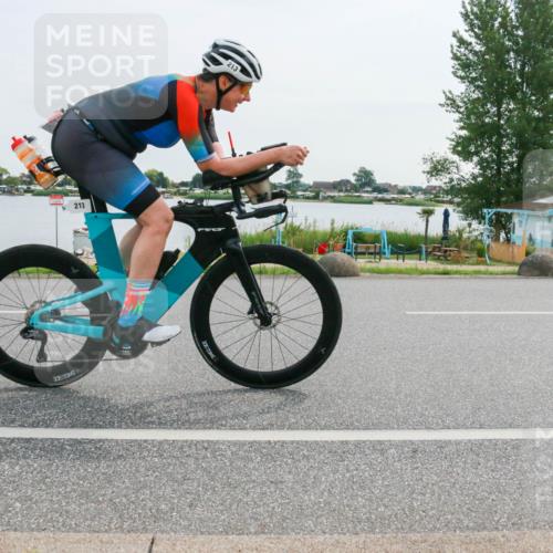 15.06.2025 - 27. Vierlanden-Triathlon H.Heesch http://msf.ph/oto/8031225 15.06.2025 10:35:27 Radfahren 99, 213, 272 meine-sportfotos.de