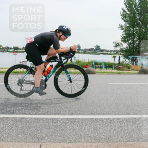 15.06.2025 - 27. Vierlanden-Triathlon H.Heesch http://msf.ph/oto/8031412 15.06.2025 10:35:49 Radfahren 21, 134, 199 meine-sportfotos.de