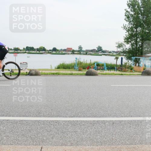 15.06.2025 - 27. Vierlanden-Triathlon H.Heesch http://msf.ph/oto/8031521 15.06.2025 10:36:31 Radfahren 5, 531 meine-sportfotos.de