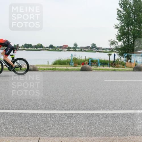 15.06.2025 - 27. Vierlanden-Triathlon H.Heesch http://msf.ph/oto/8031720 15.06.2025 10:37:41 Radfahren 191, 248 meine-sportfotos.de