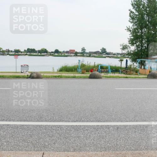 15.06.2025 - 27. Vierlanden-Triathlon H.Heesch http://msf.ph/oto/8031726 15.06.2025 10:37:41 Radfahren 191, 248 meine-sportfotos.de